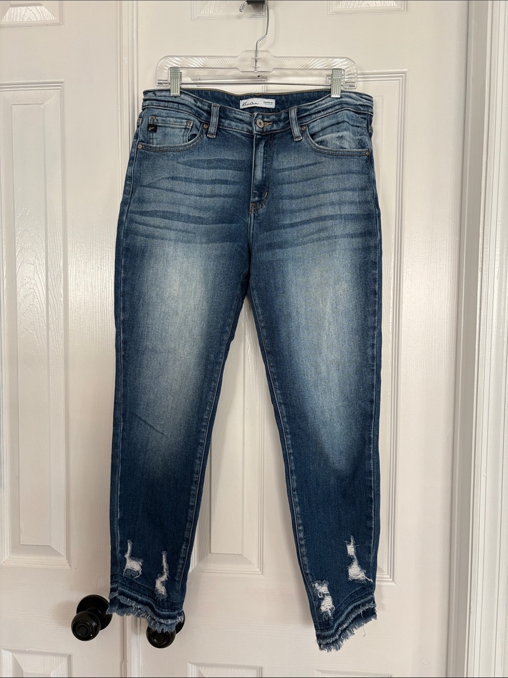 KanCan Mid Blue Distressed Ankle denim Jeans size 31